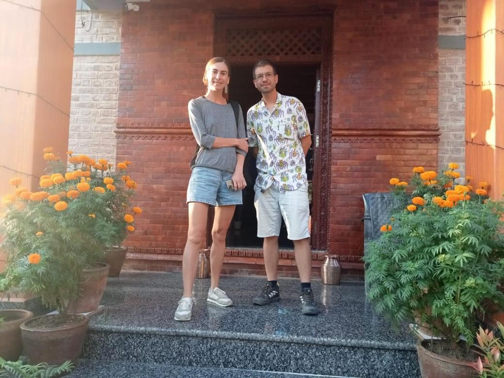 Hotel Namo Buddha ソーラハ エクステリア 写真