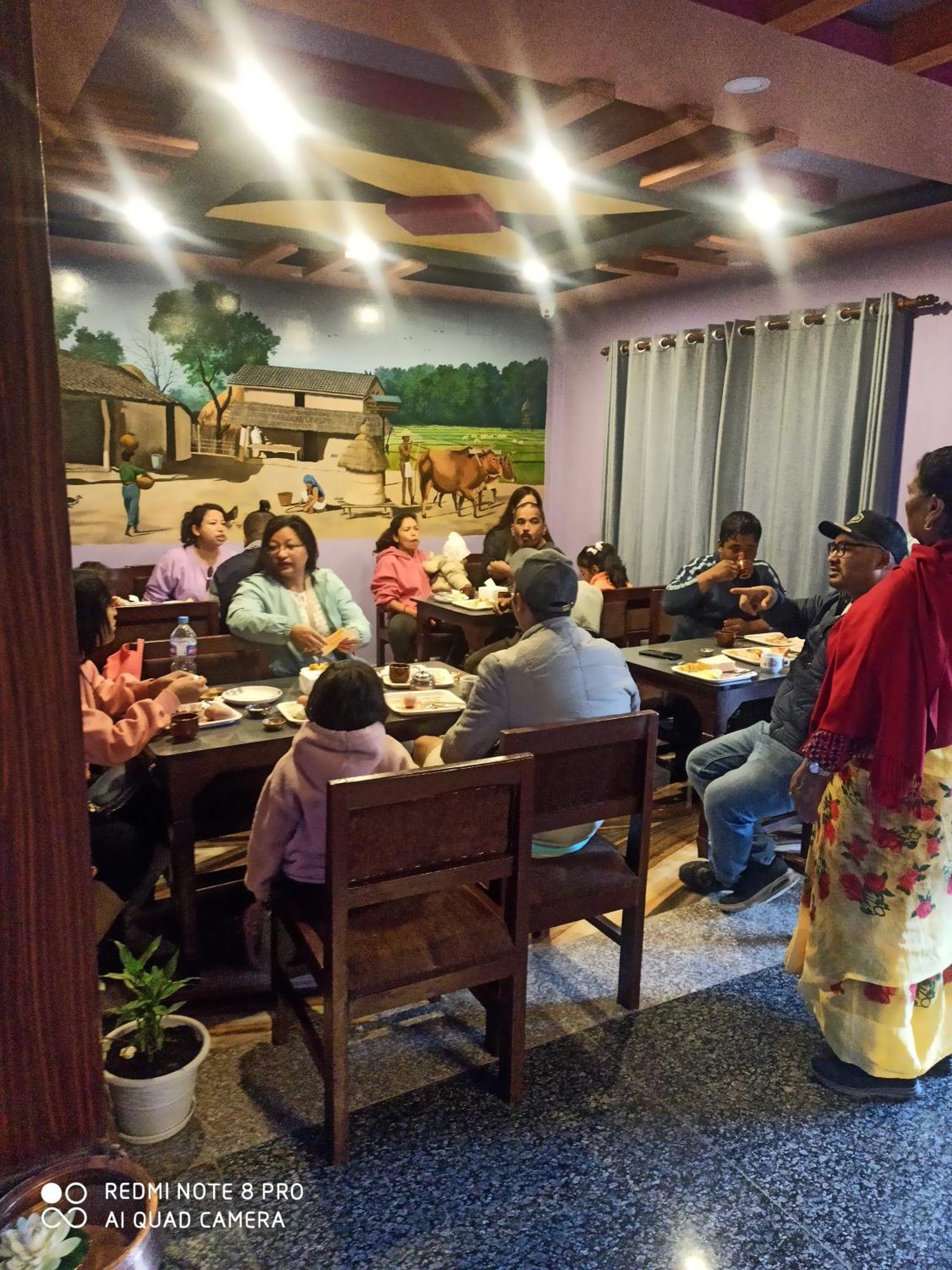 Hotel Namo Buddha ソーラハ エクステリア 写真